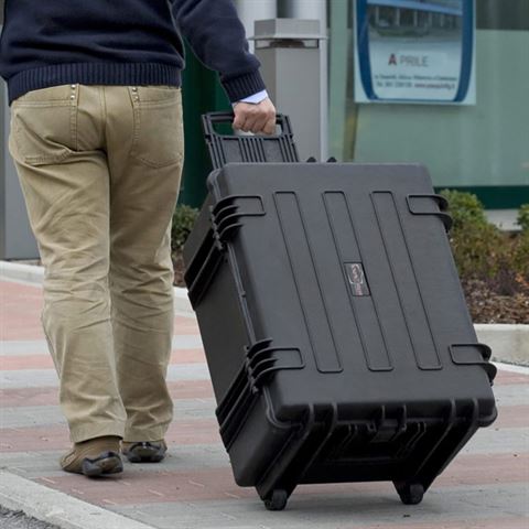 Explorer Cases 5833 Koffer Zwart met Plukschuim — 5