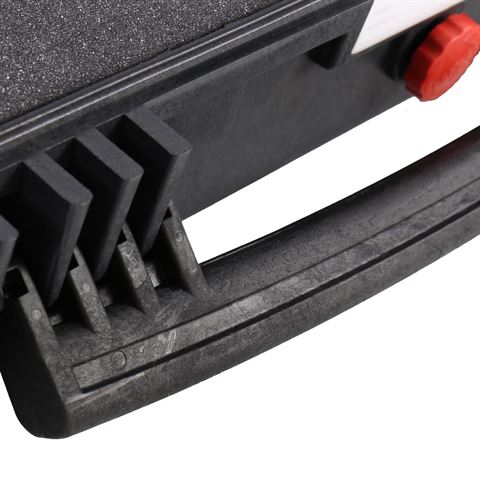Explorer Cases RED Line 9413 Geweer Koffer met Plukschuim — 5