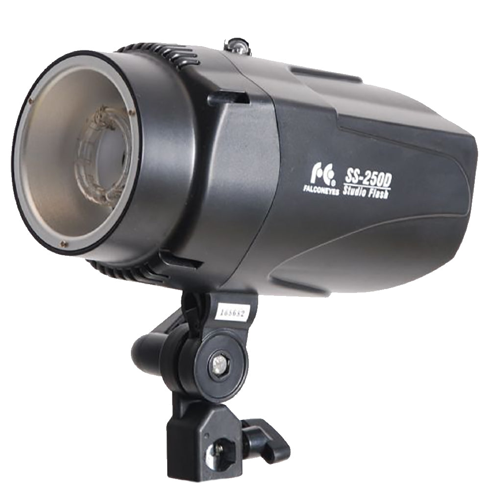 Falcon Eyes Studioflitsset SSK-2250D — 2