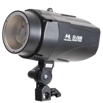 Falcon Eyes Studioflitsset SSK-2250D — 2