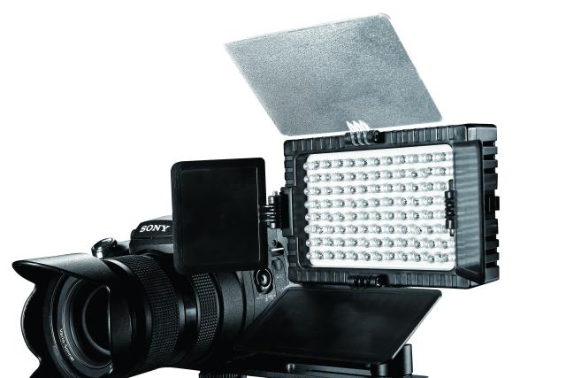 Falcon Eyes LED Lamp Set Dimbaar DV-96V-K1 op Batterij — 3