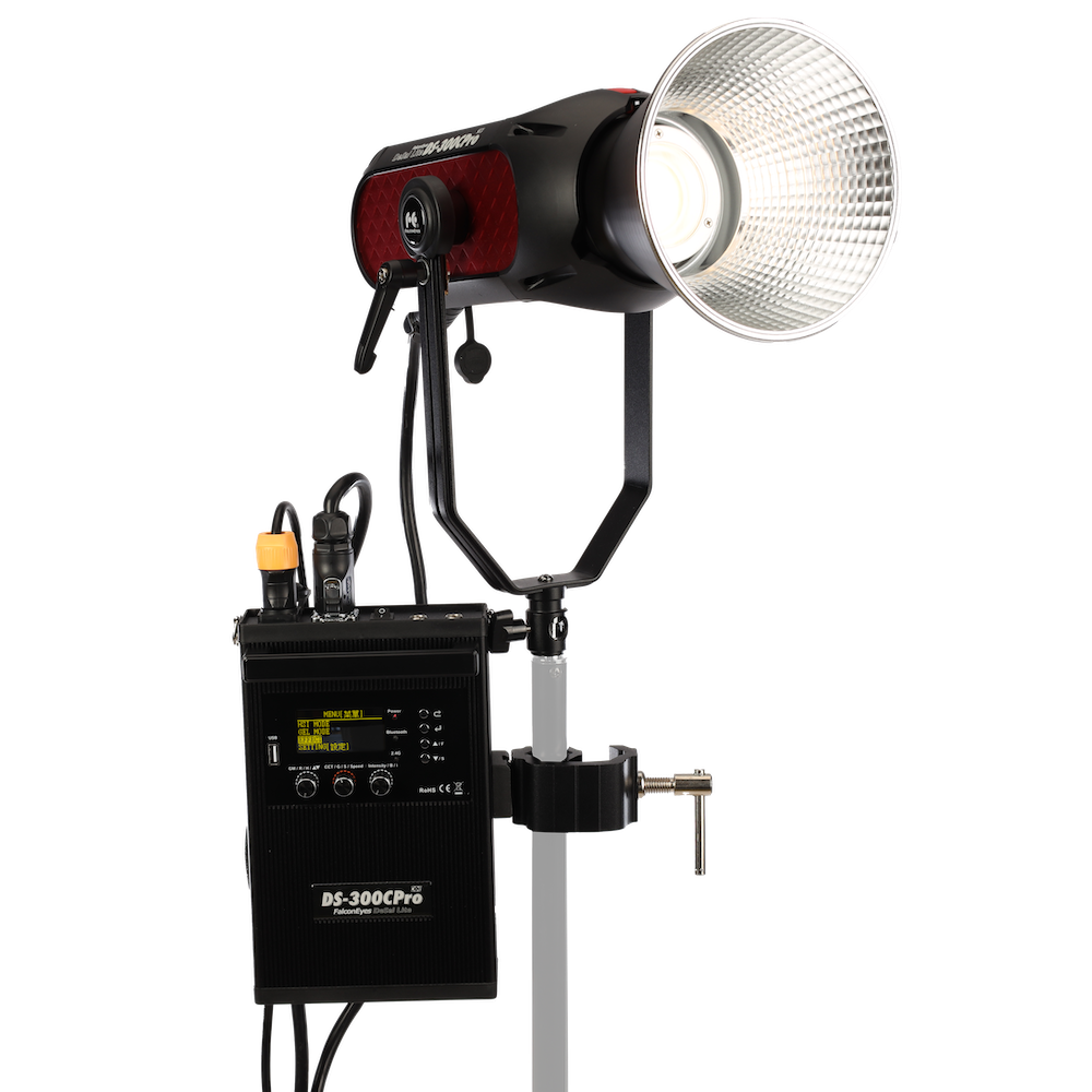 Falcon Eyes RGB LED Lamp DS-300C Pro — 2